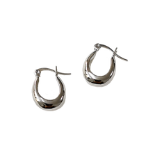 Load image into Gallery viewer, YUE Earrings